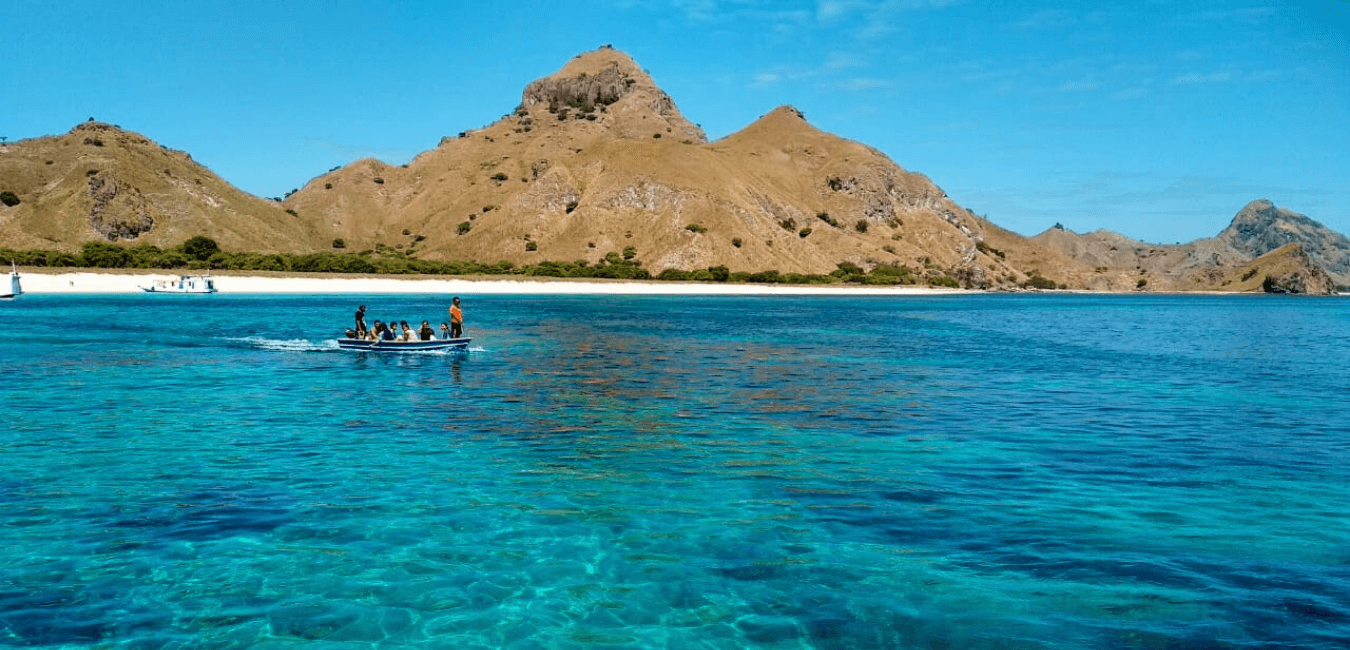 Paket Wisata Open Trip Pulau Komodo Labuan Bajo