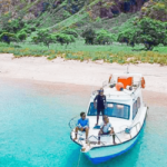 Paket Wisata Pulau Kalong 3 Days 2 Nights Menggunakan Kapal Kayu Open Deck Dengan Harga Murah Di Komodo Labuan Bajo Manggarai Barat.