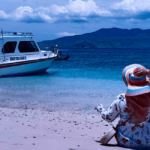 Paket Tur Pulau Kelor 3d2n Menggunakan Kapal Kayu Open Deck Dengan Harga Terjangkau Di Komodo Labuan Bajo Manggarai Barat.