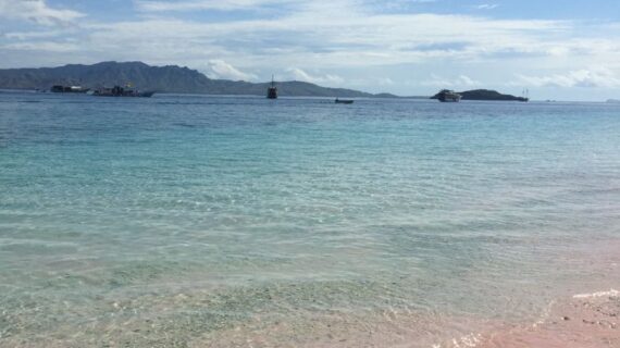 Labuan Bajo: Surga Tersembunyi di Timur Indonesia dengan 9 Pantai Eksotis