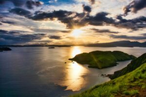 Exploring the Hidden Gems of Labuan Bajo: A Journey Through Indonesia’s Natural Wonders