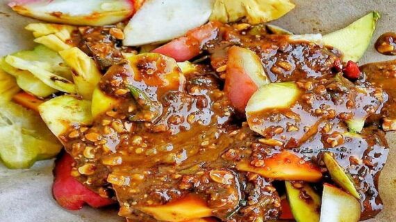 Rujak Cingur: A Traditional Culinary Delight from East Java