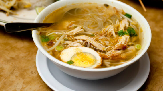 Exploring the Culinary Treasures of Kalimantan: A Flavorful Journey Through Tradition and Innovation