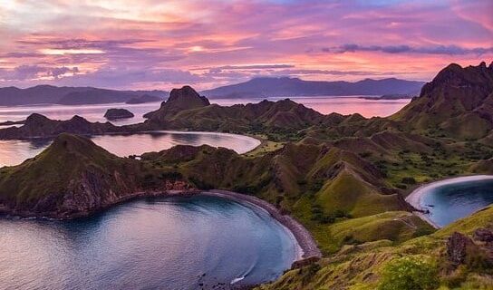Exploring the Enchanting Islands of Labuan Bajo: A Comprehensive Guide